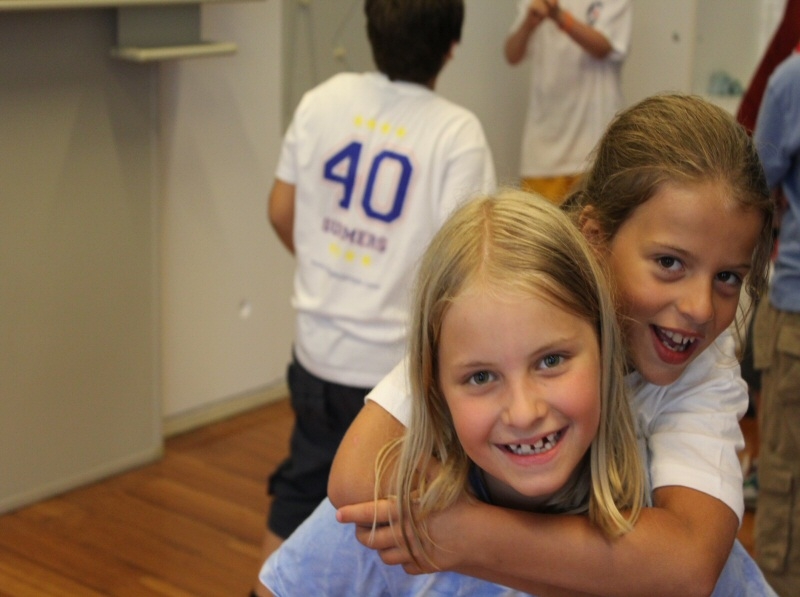 Village Camps International Summer Camp VDC Geneva 2016-08-12 https://www.villagecamps.com/journals_admin/images/329-34-Picture 087.jpg